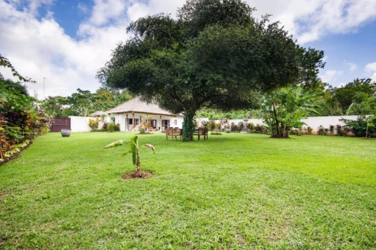 Villa Manava Uluwatu Екстериор снимка